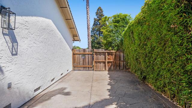540 La Crosse Drive, Morgan Hill CA: https://media.crmls.org/mediaz/981ded79-35f8-46bb-adb5-42b09b71e19d.jpg