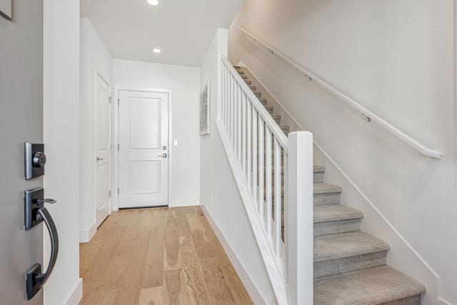 3209 Ivory Terrace, San Ramon CA: https://media.crmls.org/mediaz/981e127d-a5e5-4385-a0b5-0183476999b8.jpg