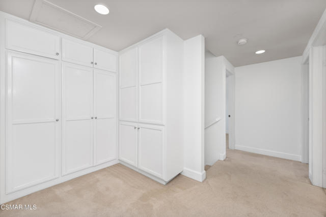 2763 Michael Drive, Newbury Park CA: https://media.crmls.org/mediaz/981e45ce-cf98-4098-b514-ec5850b51715.jpg