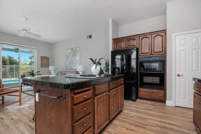 18155 Moon Song Court, San Diego CA: https://media.crmls.org/mediaz/981e5508-0014-4b59-a1d4-7ecefb47bbfc.jpg