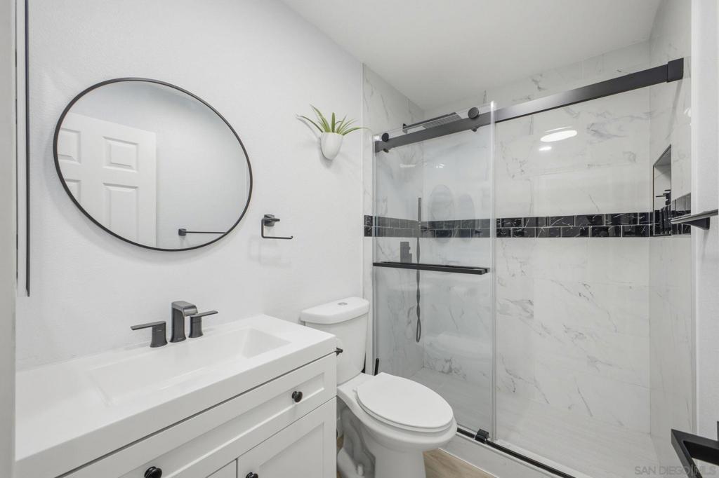 11131 Tyrolean Way - photo 4