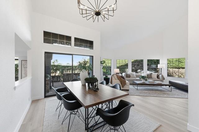 370 Burning Tree Court, Half Moon Bay CA: https://media.crmls.org/mediaz/981e767f-1eea-4eb1-8970-454c5f9f6073.jpg