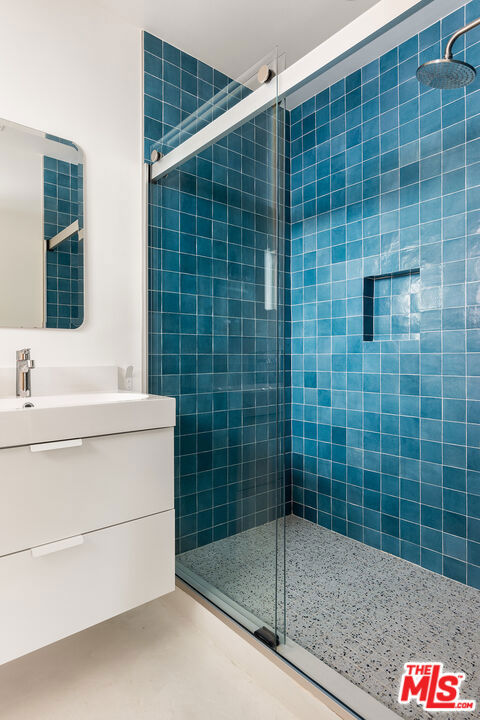 5544 W 63rd Street, Los Angeles CA: https://media.crmls.org/mediaz/981f28f8-7dde-42c2-a2fe-a6900092f1e2.jpg