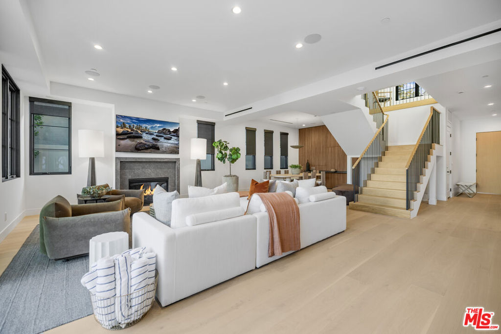 MLS #25619907 image #11