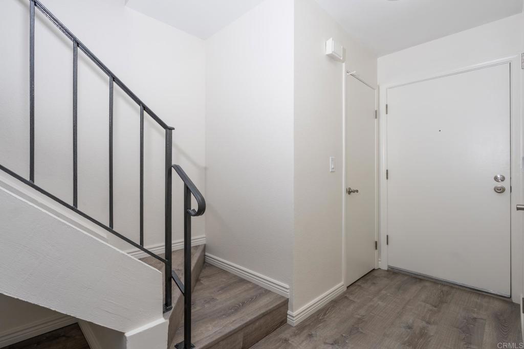 587 Beverly Pl - photo 10