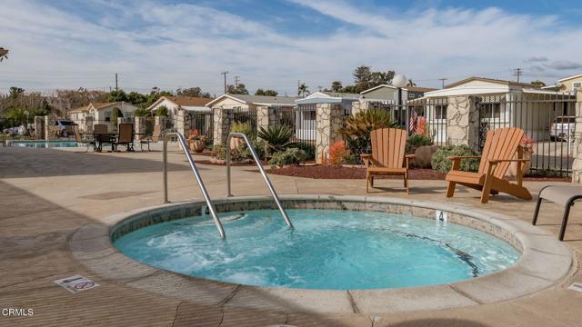 11100 Telegraph Road, Ventura CA: https://media.crmls.org/mediaz/98221a92-2101-48d5-8284-7ab1bd931bba.jpg