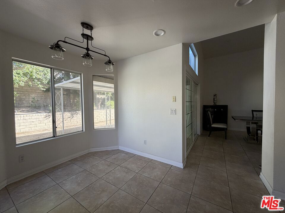 MLS #25616769 image #10