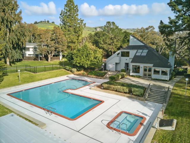 3585 Flint Creek Drive, San Jose CA: https://media.crmls.org/mediaz/982307d2-e2c6-4ec7-b6e2-06786ed746bb.jpg