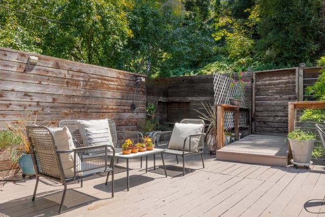 321 Valencia Road, Aptos CA: https://media.crmls.org/mediaz/98230fc5-db8d-4943-acf2-2c8126033f13.jpg