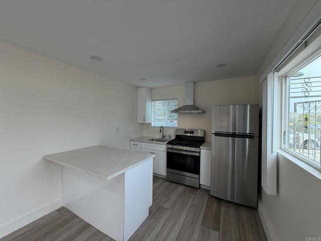 Image 2 of 11 For 1535 Monterrey Pine Dr