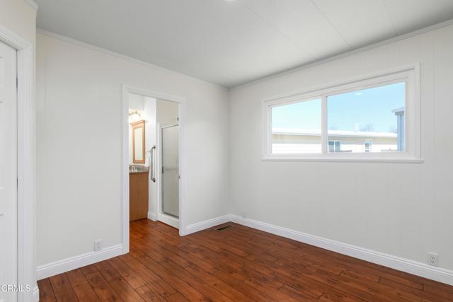 19 Faulkner Court, Ventura CA: https://media.crmls.org/mediaz/9823e6ac-f648-4cef-8300-b6a2cf4ac52a.jpg