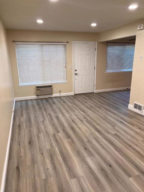 5894 El Zuparko Drive, San Jose CA: https://media.crmls.org/mediaz/98271f60-3475-4b83-a20e-c1269954f900.jpg