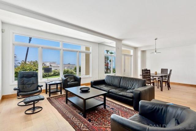 5420 La jolla Blvd., La Jolla CA: https://media.crmls.org/mediaz/982780b9-4f6f-4db0-a719-32795e12aed1.jpg