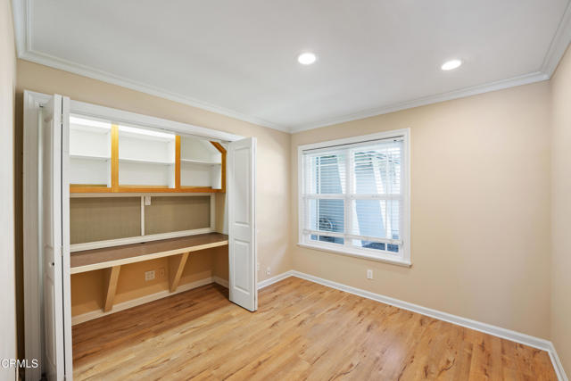 Detail Gallery Image 8 of 18 For 9116 Neath St, Ventura,  CA 93004 - 3 Beds | 2 Baths