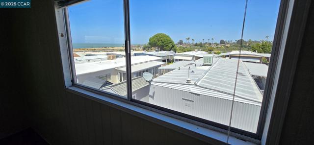16401 San Pablo Ave, San Pablo CA: https://media.crmls.org/mediaz/982ab02d-5907-494d-9db5-faffc2d1ea54.jpg