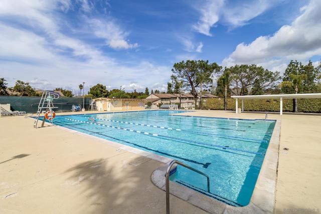 17636 Azucar Way, San Diego, California 92127, 3 Bedrooms Bedrooms, ,2 BathroomsBathrooms,Townhouse,For Sale,Azucar Way,250019456SD