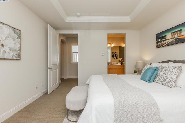 3422 Cinnamon Ridge Rd, San Ramon CA: https://media.crmls.org/mediaz/982ba6d6-8441-4ef8-9a96-68a0174bfddf.jpg