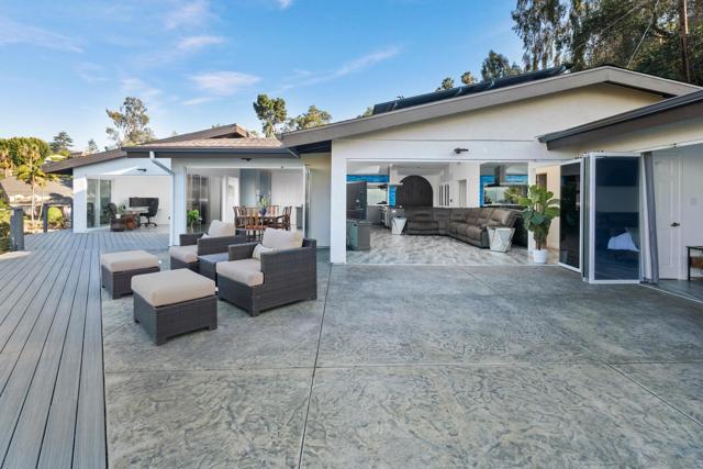 5030 Helix Ter, La Mesa CA: https://media.crmls.org/mediaz/982c341a-029e-4fbd-8c46-0fafc77a5761.jpg