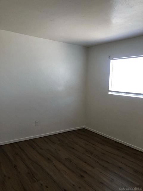 1219 Linalda Dr, El Cajon CA: https://media.crmls.org/mediaz/982d1ae6-4fd6-4536-9e5e-43568d473276.jpg