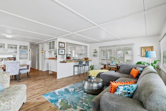 1555 Merrill Street, Santa Cruz CA: https://media.crmls.org/mediaz/982dad01-52df-4801-b64b-c531cb2fc163.jpg