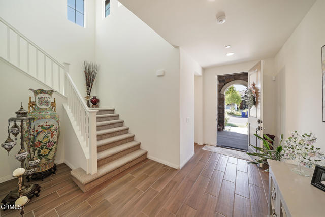 Detail Gallery Image 7 of 52 For 189 Azalea St, Fillmore,  CA 93015 - 4 Beds | 3/1 Baths