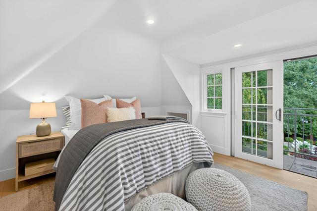 729 Chiltern Road, Hillsborough CA: https://media.crmls.org/mediaz/982f6b66-6d50-408d-8773-5e5dc1ed94db.jpg