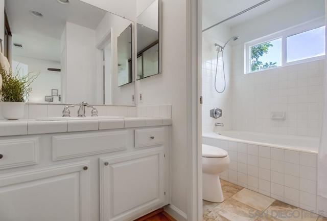 361 Rosecrans Street, San Diego CA: https://media.crmls.org/mediaz/98309e3b-64f9-412b-8ef2-3a79d6817d6d.jpg