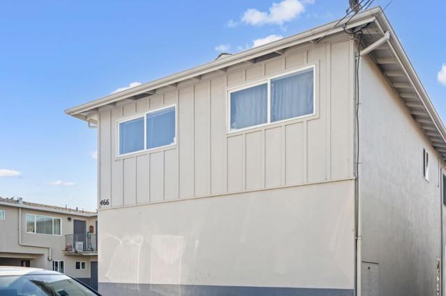 466 Willow Avenue, Half Moon Bay CA: https://media.crmls.org/mediaz/9831319c-7f16-453c-b2d7-c5b1f62ee905.jpg