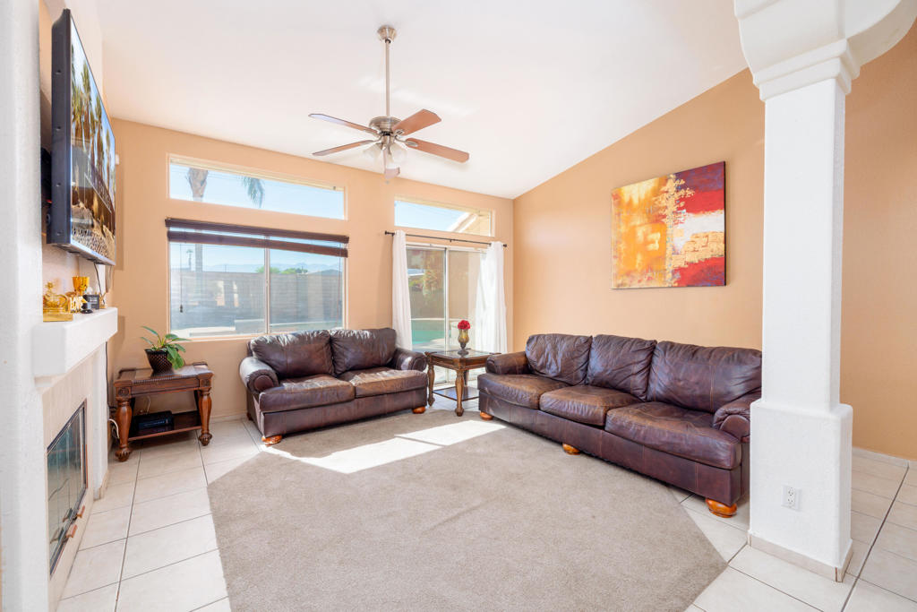 MLS #219139824DA image #2