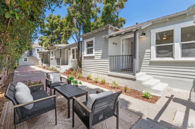 4118 39Th St, San Diego CA: https://media.crmls.org/mediaz/9833e80d-e30c-4348-9584-61161b83d934.jpg