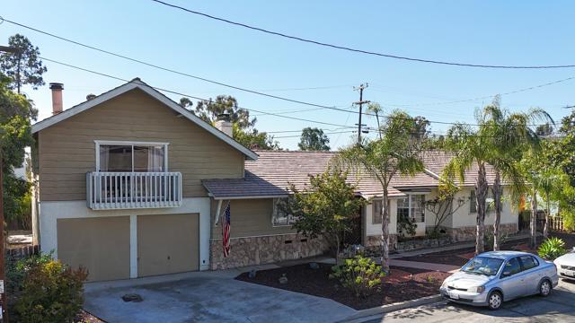 8550 Roach Drive, La Mesa CA: https://media.crmls.org/mediaz/9834c8bd-5856-4aad-bbfd-e03d6693d648.jpg