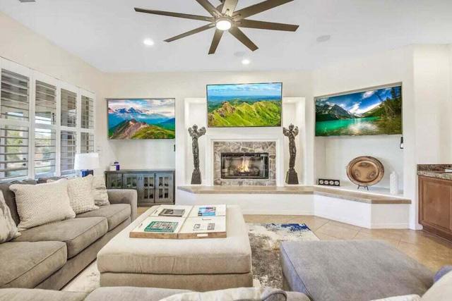 48706 Stillwater Street, Indio CA: https://media.crmls.org/mediaz/98353f57-0116-4366-88a9-956edc7695fc.jpg