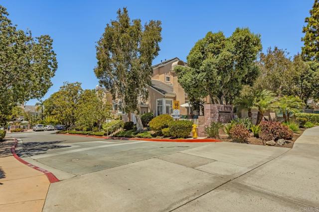 Detail Gallery Image 35 of 36 For 12916 Carmel Creek Rd, San Diego,  CA 92130 - 2 Beds | 2/1 Baths