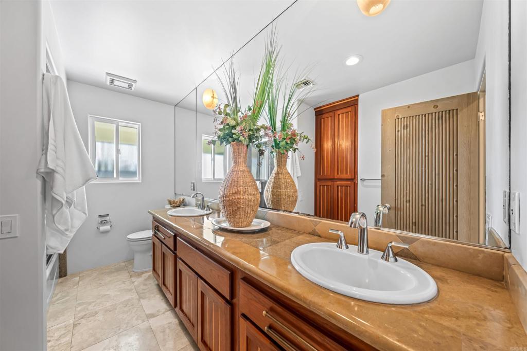 4527 Narragansett Avenue - photo 18
