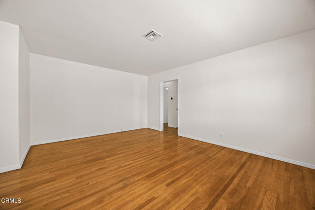 Detail Gallery Image 5 of 18 For 9338 Colfair St, Pico Rivera,  CA 90660 - 2 Beds | 1 Baths