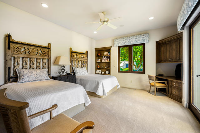 78653 Peerless Place, La Quinta CA: https://media.crmls.org/mediaz/98386cfc-c8f4-456b-9466-ff89314dec0a.jpg