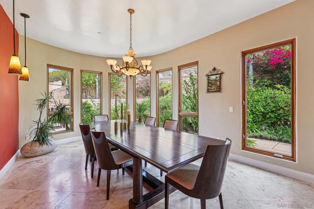 15035 Orchard View Dr, Poway CA: https://media.crmls.org/mediaz/9839dbe4-fba2-45d1-bd63-b3bd18eb1867.jpg