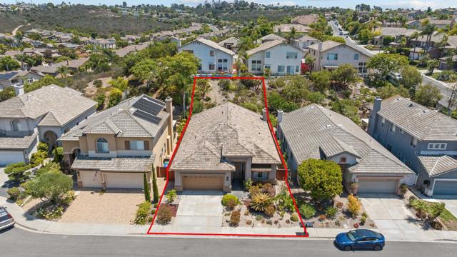 11075 Mulgrave Road, San Diego CA: https://media.crmls.org/mediaz/9839ff18-3d58-44cc-ade5-e7af98b85d8b.jpg