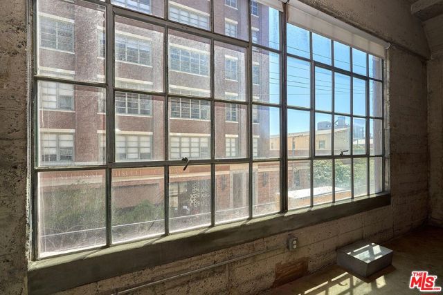 1855 Industrial Street, Los Angeles CA: https://media.crmls.org/mediaz/983b4ad2-bbfb-4a81-aab4-931fcf24e6a8.jpg