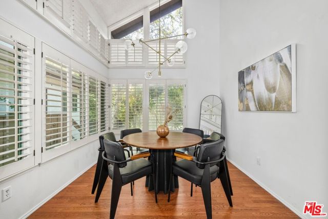 2801 Woodwardia Drive, Los Angeles CA: https://media.crmls.org/mediaz/983b65f9-d012-431b-a6b3-d6bd93aa945c.jpg