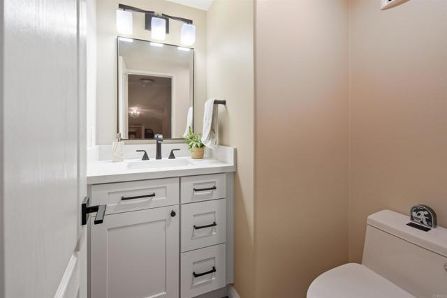 Detail Gallery Image 18 of 31 For 34 via Sovana, Santee,  CA 92071 - 2 Beds | 2/1 Baths