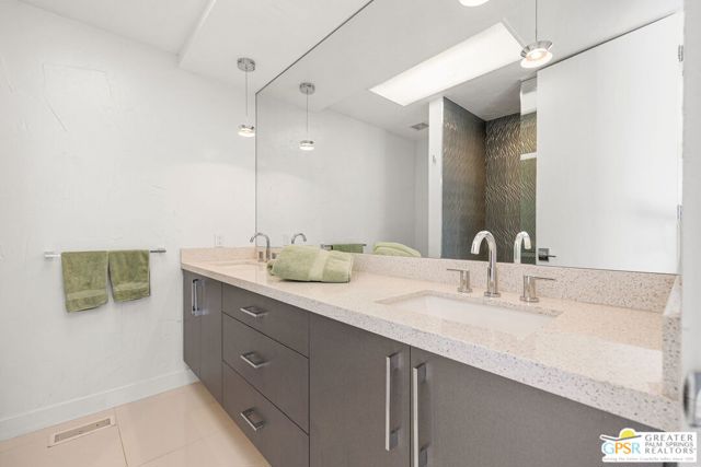 2087 S Toledo Avenue, Palm Springs, CA 92264