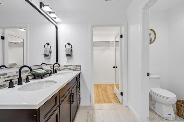 13214 Spring Mountain Rd, Lakeside CA: https://media.crmls.org/mediaz/983c946a-11a2-4c56-b7e9-40db7771c1c1.jpg