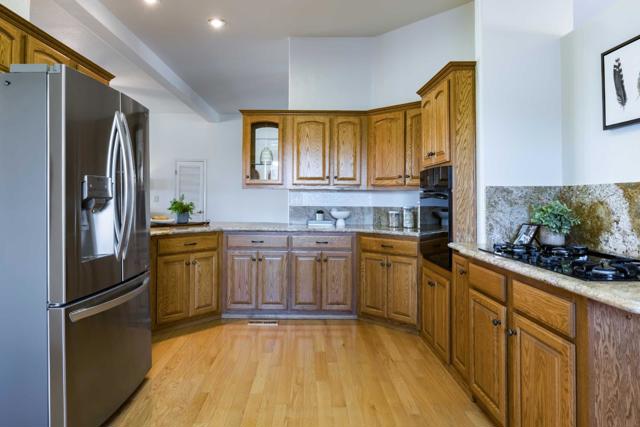 4024 Higuera Highland Lane, San Jose CA: https://media.crmls.org/mediaz/983f699c-f418-4a7e-93ac-c4c03af67bc7.jpg