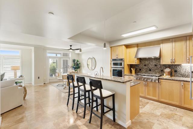 5470 La Jolla Boulevard, La Jolla CA: https://media.crmls.org/mediaz/983fc4ec-9bd6-4b80-bf23-5cbccead9933.jpg