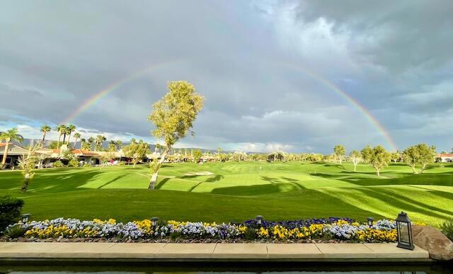 Image 18 of 50 For 320 Bright Rock Drive