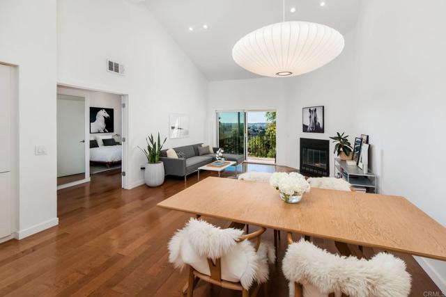 Detail Gallery Image 6 of 27 For 7323 Calle Luna, Carlsbad,  CA 92009 - 2 Beds | 2 Baths