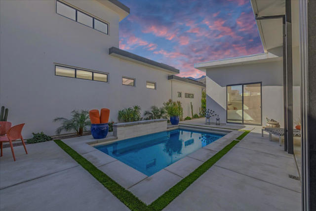 151 Holliday Way, Palm Springs CA: https://media.crmls.org/mediaz/9840d791-7839-4453-9884-b2d8e450123a.jpg