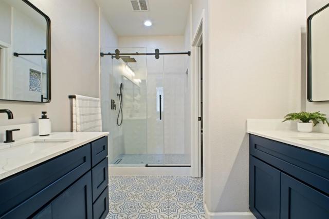 343 Williams Way, Hayward CA: https://media.crmls.org/mediaz/9841c2c2-62bb-415e-b6b9-028074f4913b.jpg