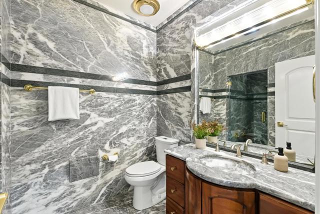 1 Lewis Ranch Road, San Carlos CA: https://media.crmls.org/mediaz/9842dbe2-7ce1-464b-97e2-24180d53e266.jpg